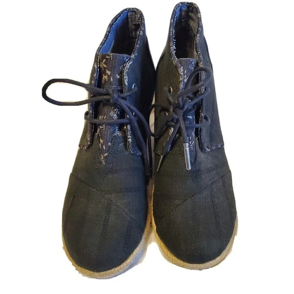 Toms Desert Lace Up Canvas Espadrille Wedge Ankle Boot Black Women's sz 6 - Picture 2 of 5